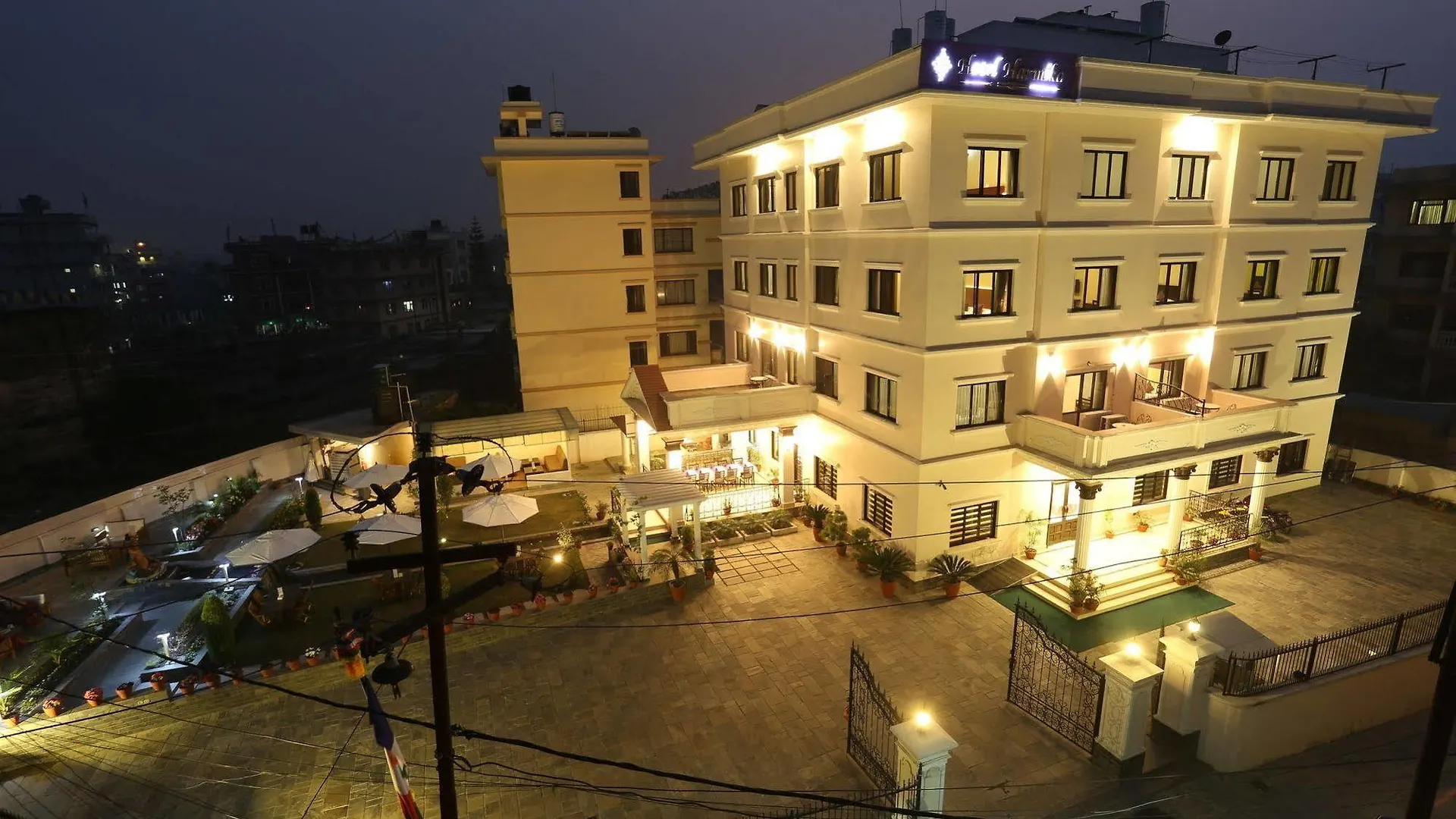 Hotel Harmika location